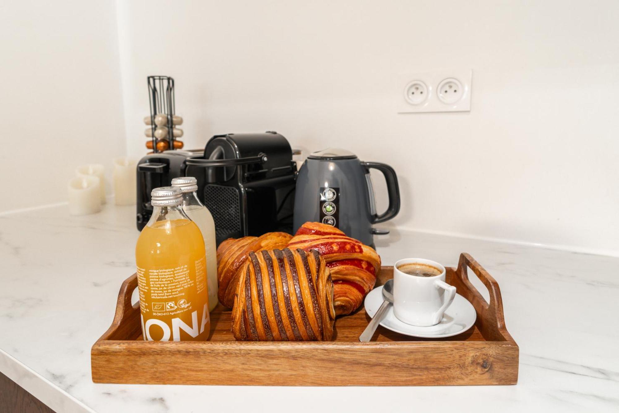 Sereners - Charming Serviced Apartments - Beaugrenelle Paris Bagian luar foto